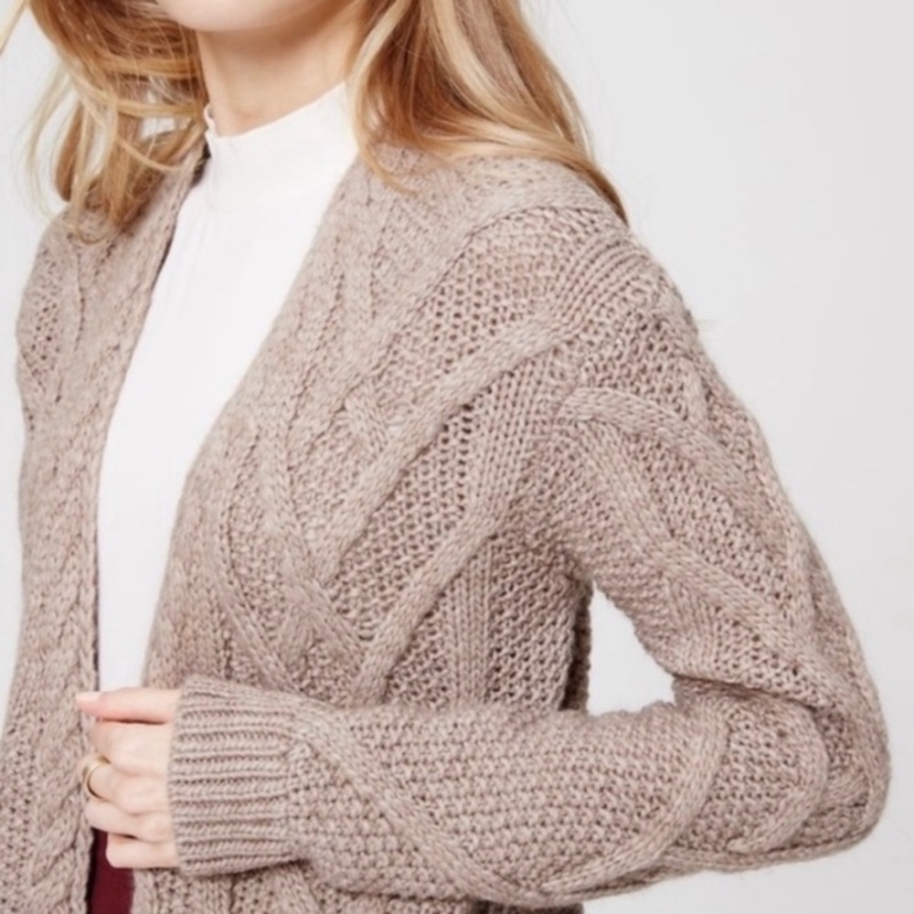 Ann Taylor Loft Cable Knit Cardigan Sweater Size s wool blend chunky brown